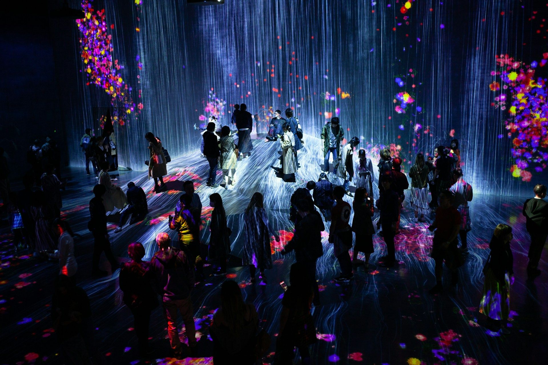 teamLab Borderless